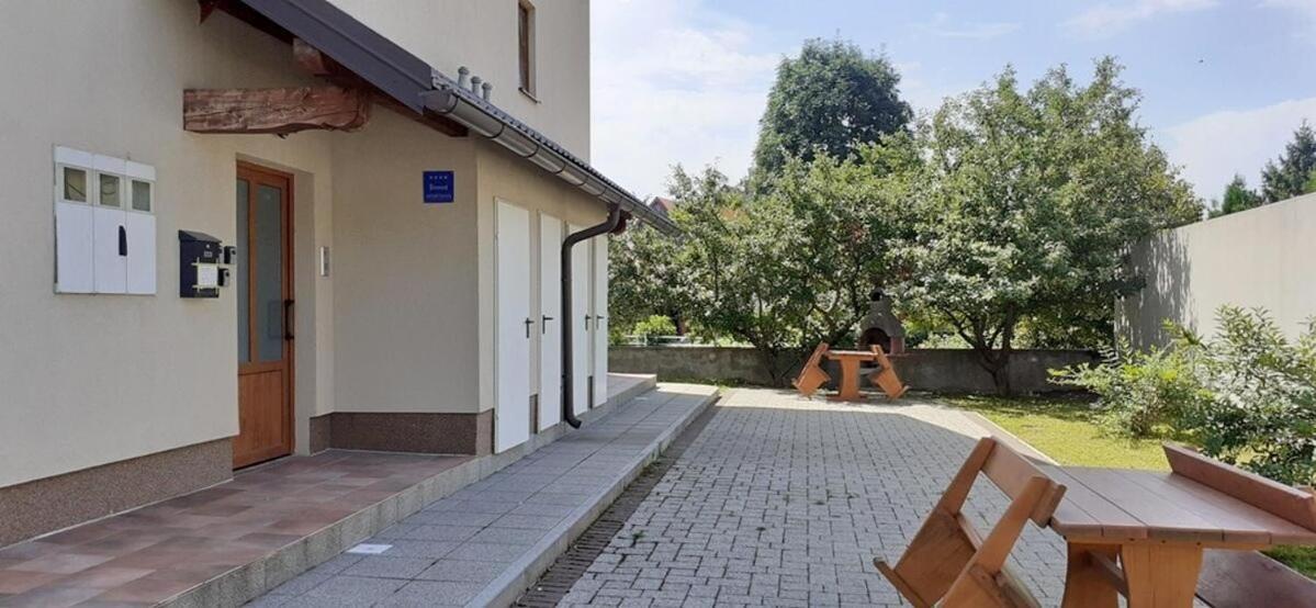 Apartments With A Parking Space Fuzine, Gorski Kotar - 19537 Екстериор снимка